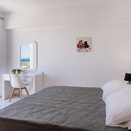 Azure Seaside Apts Magnisía Eksteriør bilde