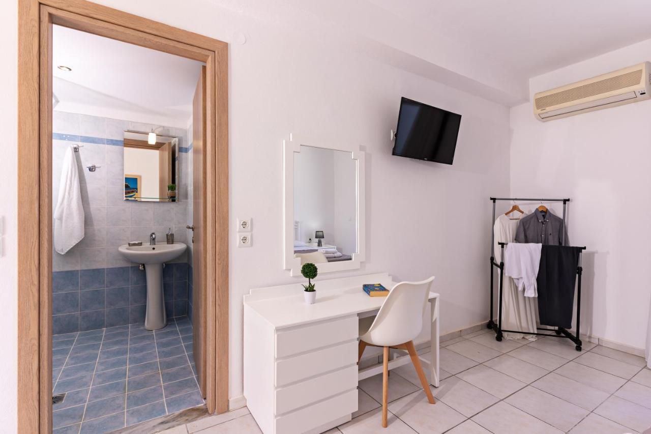 Azure Seaside Apts Magnisía Eksteriør bilde