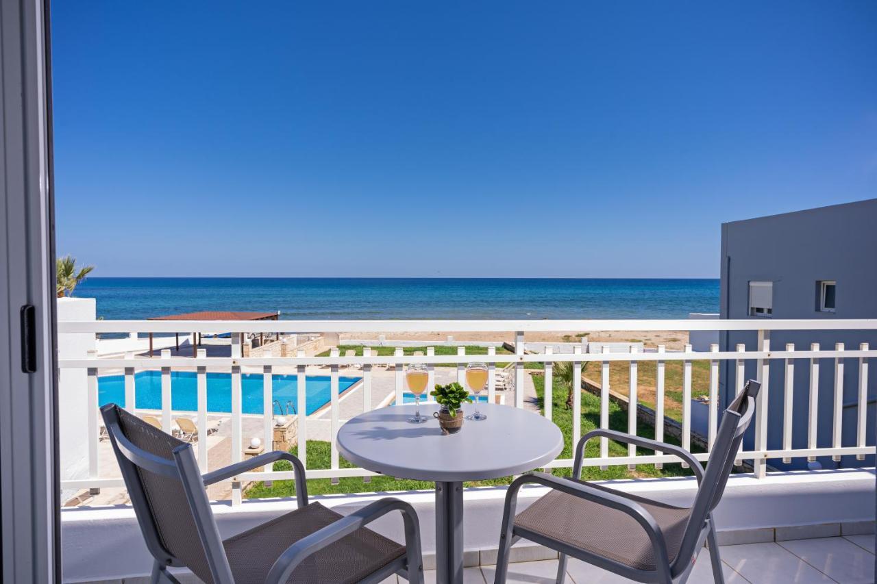 Azure Seaside Apts Magnisía Eksteriør bilde