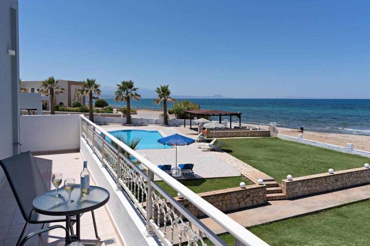 Azure Seaside Apts Magnisía Eksteriør bilde