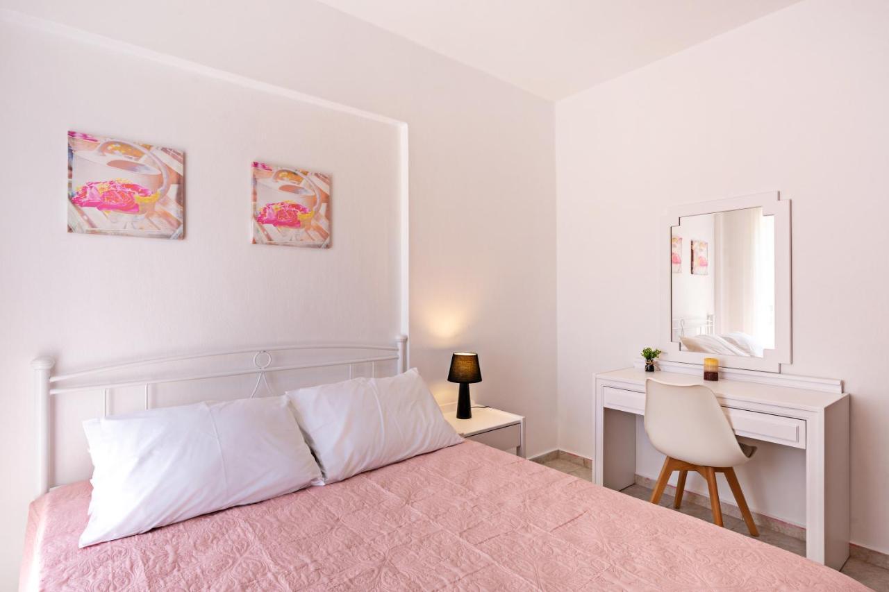 Azure Seaside Apts Magnisía Eksteriør bilde